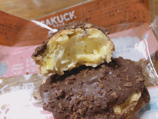 「ファミリーマート サクッと食感のチョコスティックドーナツ カスタードホイップ」のクチコミ画像 by gggさん