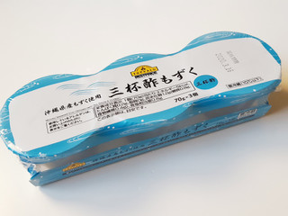 「トップバリュ ベストプライス 三杯酢もずく カップ70g×3」のクチコミ画像 by MAA しばらく不在さん