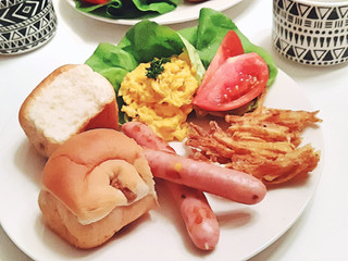 「神戸屋 朝のしっとりくるみパン 袋2個」のクチコミ画像 by MAA しばらく不在さん