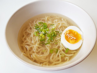 「埼玉物産 生ラーメン 袋100g×4」のクチコミ画像 by MAA しばらく不在さん