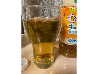 「伊藤園 健康ミネラルむぎ茶 すっきり健康麦ブレンド ペット650ml」のクチコミ画像 by スルピカさん