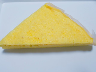 「ヤマザキ 三角蒸しパン たまご 袋1個」のクチコミ画像 by nag～ただいま留守にしております～さん