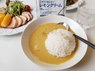 「みなさまのお墨付き シチリア産レモン レモンクリームカレー 袋160g」のクチコミ画像 by MAA しばらく不在さん