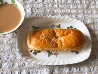 「ファミリーマート クリームを味わうクリームパン」のクチコミ画像 by nagomi7さん