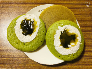 「セブンプレミアム 九州産小麦の抹茶のパンケーキ 袋2個」のクチコミ画像 by なしなしなしなしさん