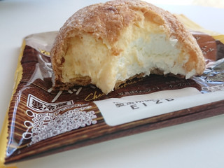 「ヤマザキ とろーりチーズクッキーシュー 袋1個」のクチコミ画像 by ぺりちゃんさん