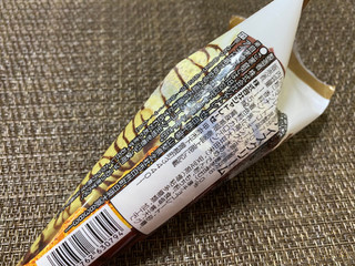 「シャトレーゼ 食感が楽しいパリパリチョコバニラ 袋115ml」のクチコミ画像 by ちいぼうさん