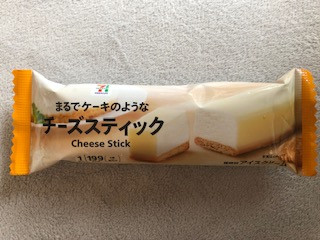 「セブンプレミアム まるでチーズケーキのようなチーズスティック 袋61ml」のクチコミ画像 by 甘味かんみさん