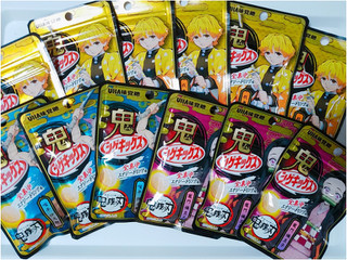 「UHA味覚糖 鬼シゲキックス 全集中エナジードリンク味 袋20g」のクチコミ画像 by nag～ただいま留守にしております～さん