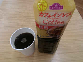 「トップバリュ カフェインレス オリジナルコーヒー 無糖 ペット930ml」のクチコミ画像 by レビュアーさん