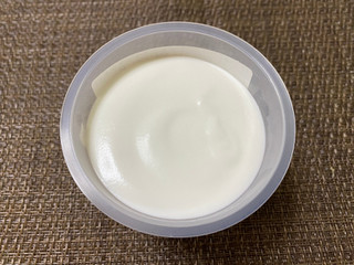 「セブン-イレブン 牛乳を摂ろう とろけるミルクプリン」のクチコミ画像 by ちいぼうさん