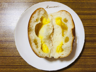 「ヤマザキ クリームパン 袋4個」のクチコミ画像 by なしなしなしなしさん