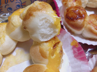 「ミスタードーナツ ポン・デ・ちぎりパン 3種のチーズ」のクチコミ画像 by gggさん