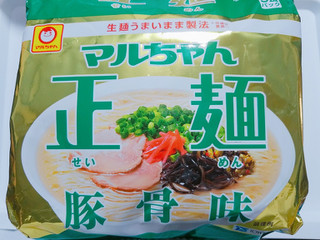 「マルちゃん マルちゃん正麺 豚骨味 袋5食」のクチコミ画像 by nag～ただいま留守にしております～さん