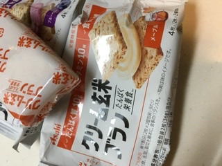 「アサヒ クリーム玄米ブラン メープル 袋2枚×2」のクチコミ画像 by ドライマンさん