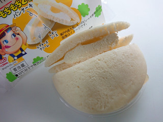 「不二家 白いパンケーキ レアチーズクリーム 袋1個」のクチコミ画像 by ぺりちゃんさん