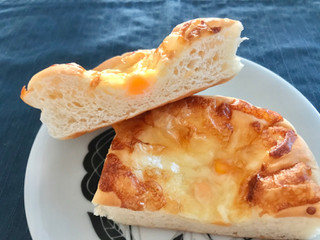 「ヤマザキ もっちチーズパン 袋1個」のクチコミ画像 by やにゃさん