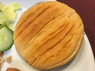 「ピアンタ カットアンドスリム 糖質カットパン 北海道クリーム 袋1個」のクチコミ画像 by やにゃさん