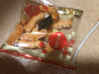 「三幸製菓 粒より小餅 袋48g」のクチコミ画像 by レビュアーさん
