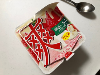 「ロッテ 爽 練乳いちご カップ185ml」のクチコミ画像 by こつめかわうそさん