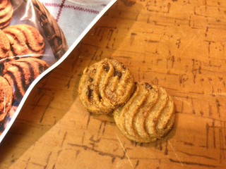 「ローソン NL 小麦ブランのチョコチップクッキー」のクチコミ画像 by やにゃさん