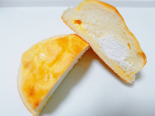 「リョーユーパン シュークリームパン 袋1個」のクチコミ画像 by nag～ただいま留守にしております～さん