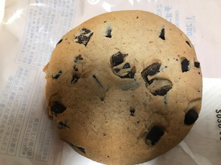 「セブンカフェ チョコチップクッキー 袋1枚」のクチコミ画像 by レビュアーさん
