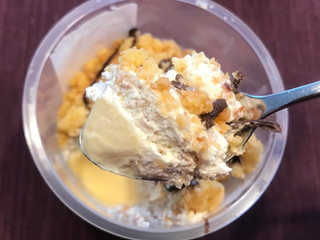 「成城石井 アーモンドクリームのプリンパルフェ カップ1個」のクチコミ画像 by やにゃさん