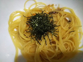 「マ・マー あえるだけパスタソース きのこと野沢菜 にんにくしょうゆ味 袋60g」のクチコミ画像 by レビュアーさん