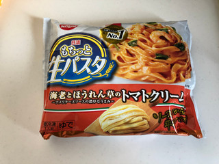 「日清食品冷凍 もちっと生パスタ 海老とほうれん草のトマトクリーム 袋291g」のクチコミ画像 by こつめかわうそさん