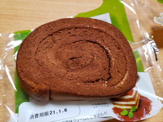 「リョーユーパン ティラミス風ロールケーキ 袋1個」のクチコミ画像 by はまポチさん