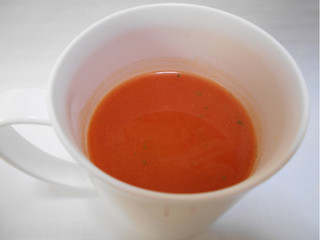 「クノール カップスープ 完熟トマトまるごと1個分使ったポタージュ 箱3袋」のクチコミ画像 by コマメのグルメさん
