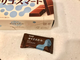 「明治 オリゴスマート ミルクチョコレート 箱65g」のクチコミ画像 by やにゃさん