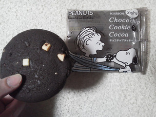 「ブルボン チョコチップクッキー ココア スヌーピー 袋1枚」のクチコミ画像 by Jiru Jintaさん