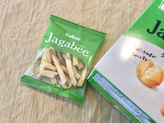 「カルビー Jagabee うすしお味 箱16g×5」のクチコミ画像 by やにゃさん