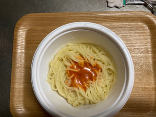「紀文 糖質0g麺 トマトクリーム風ソース付き 袋172g」のクチコミ画像 by こまつなさん