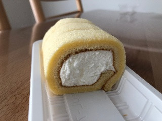 もち食感ロール