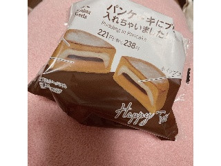 「ファミリーマート パンケーキにプリン入れちゃいました！」のクチコミ画像 by おもちまるさん