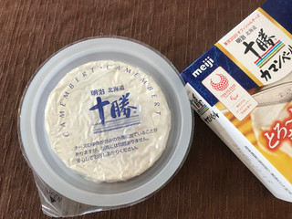 「明治 北海道十勝 カマンベールチーズ 箱90g」のクチコミ画像 by やにゃさん