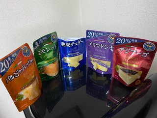 「東京デーリー チーズチップス パルミジャーノ・レッジャーノ 袋27g」のクチコミ画像 by ジロキチ123さん
