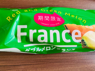 「神戸屋 ダブルメロンフランス 袋1個」のクチコミ画像 by いもんぬさん