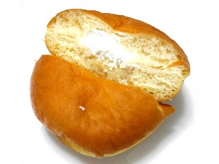 中評価】ヤマザキ マラサダ ミルクホイップ＆マカダミアナッツクリーム