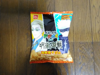 「おやつカンパニー 呪術廻戦×ベビースタードデカイ焼そば 海鮮焼そば味 袋65g」のクチコミ画像 by 永遠の三十路さん