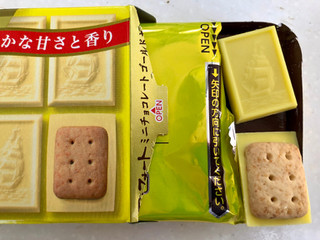 「ブルボン アルフォートミニチョコレート ゴールドキウイ 箱12個」のクチコミ画像 by SANAさん