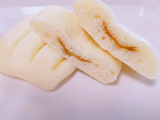 「ヤマザキ カレー＆チーズパン 袋2個」のクチコミ画像 by nag～ただいま留守にしております～さん