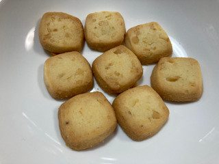「ブルボン PRESENT for ME マカダミアナッツクッキー 袋30g」のクチコミ画像 by まみぃーさん
