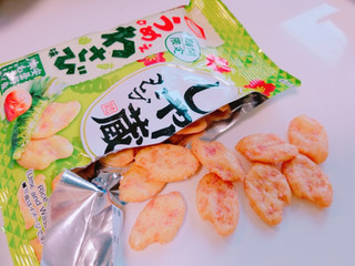 「亀田製菓 しゃり蔵 うめぇわさび味 袋38g」のクチコミ画像 by nag～ただいま留守にしております～さん