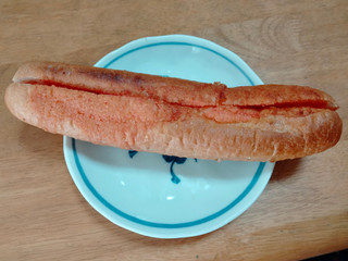 「ローソン 明太子バターフランスパン」のクチコミ画像 by けんとKさん