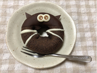 「ミスタードーナツ おうち de おばけ MISDO HALLOWEEN まっくろチョコねこ」のクチコミ画像 by nagomi7さん