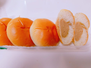 「トップバリュ ベストプライス ミニティラミス風味クリームパン 袋5個」のクチコミ画像 by nag～ただいま留守にしております～さん